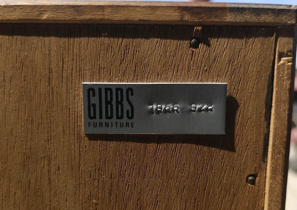 Mid Century Drinks Display Cabinet By Herbert Gibbs Mirrored With Glass Doors — image 14
