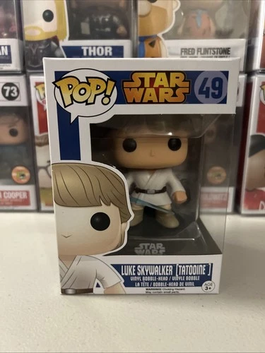 Funko Pop! Star Wars Luke Skywalker (Tatooine) #49 w/Pop Protector