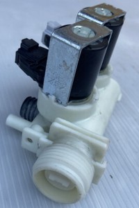 Hotpoint WMXTF 822 Waschmaschine Wassereinlassventil 33390056 W16001667805