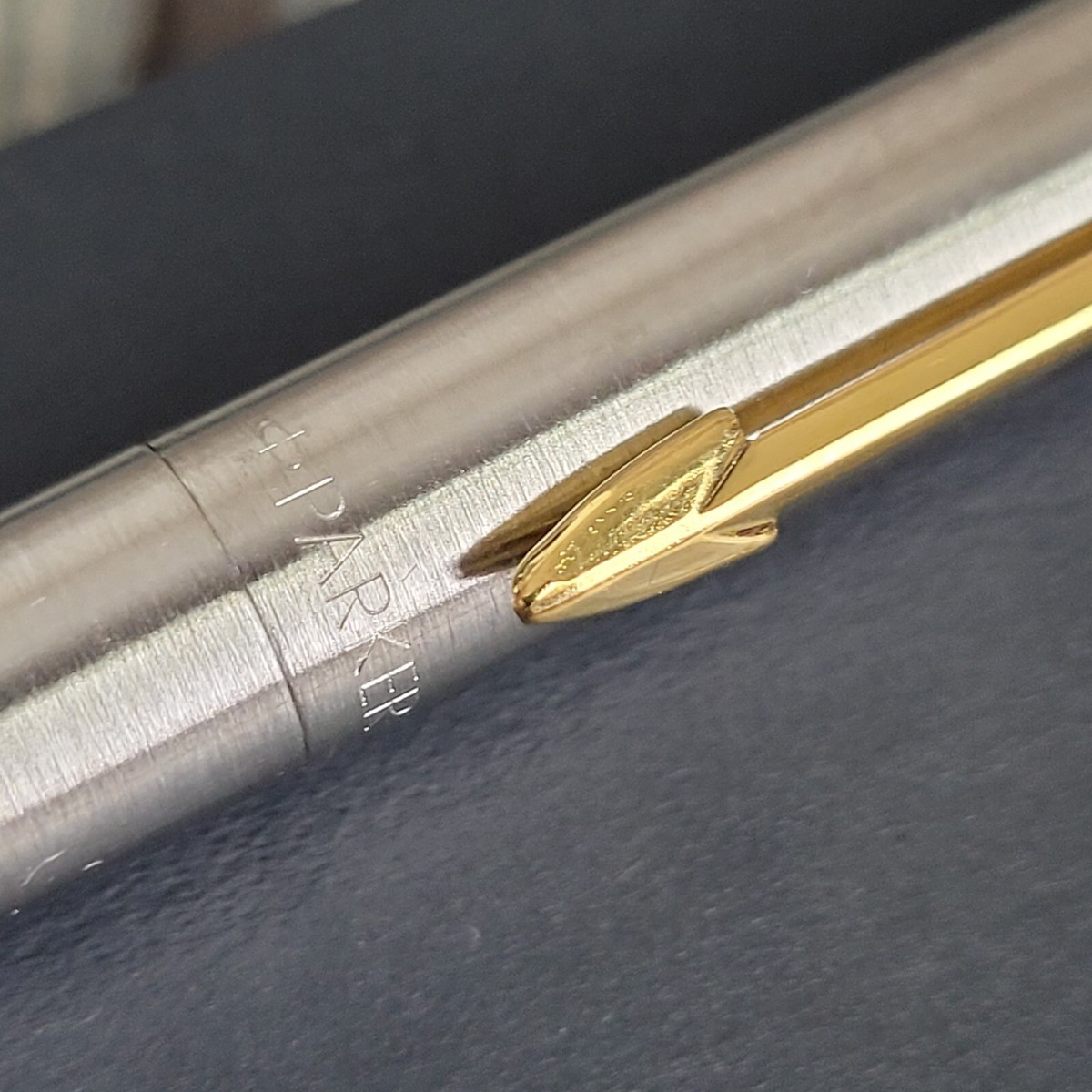 1990s Parker Jotter Retractable Arrow Clip Pen Stainless & Gold