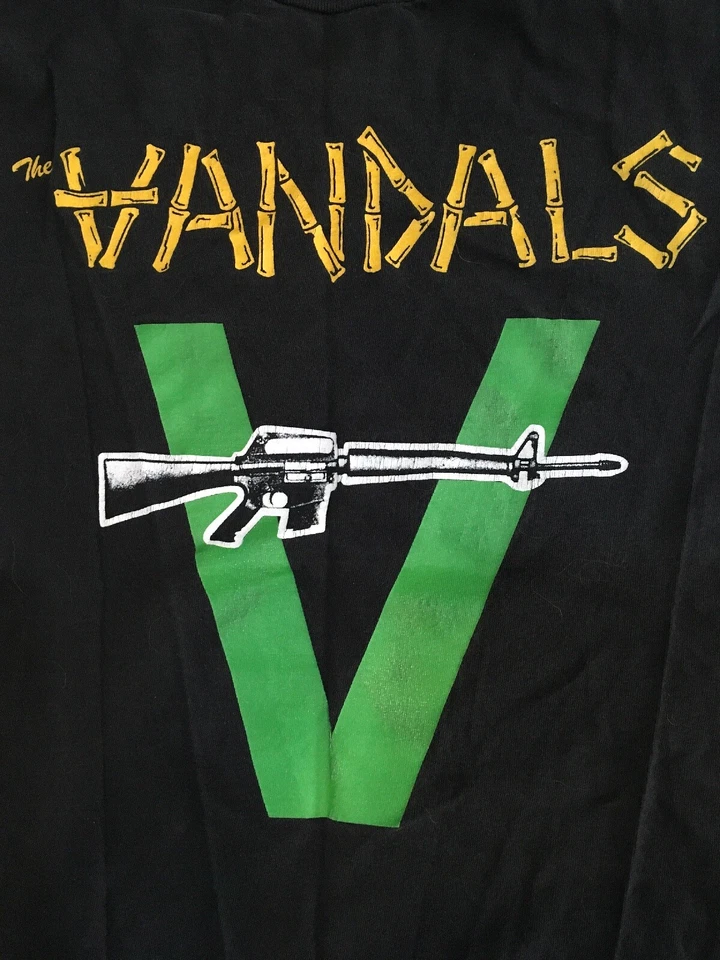 RARE VINTAGE 90S PUNK ROCK T SHIRT ORIGINAL VANDALS CONCERT TOUR CONCERT SHIRT - Image 2 of 4