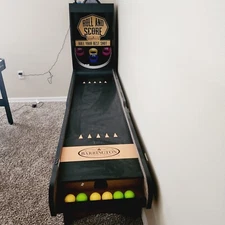 M-D AC208Y21004 Arcade Skee Ball Machine