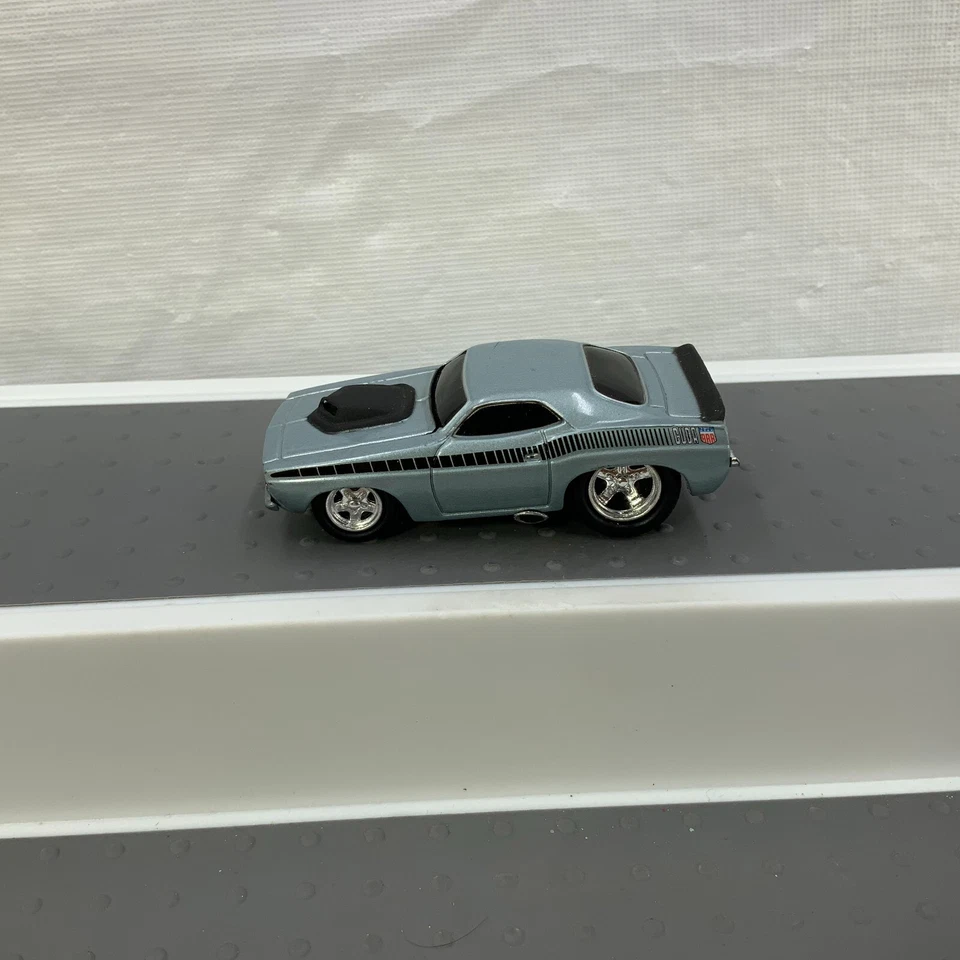 Muscle Machines 1970 Plymouth Barracuda Bluish Gray Die Cast - Image 4 of 4