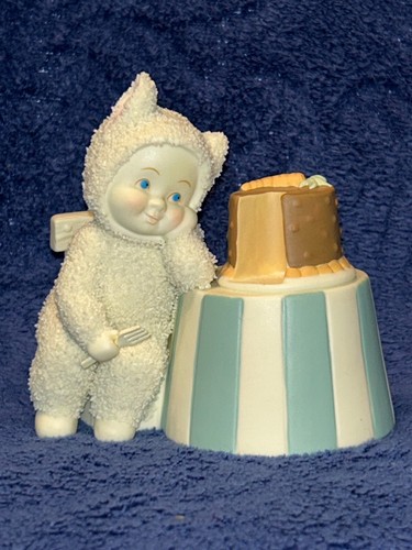 DEPARTMENT/DEPT 56 "ZERO CALORIES CARROT CAKE?" SNOWBABIES FIGURINE 2010 - MINT - Picture 1 of 7