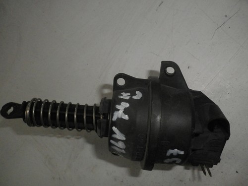 Opel Vectra B Caravan 1,6 16V 74 KW BJ.97  Stellmotor Heizung Gebläse 652869L