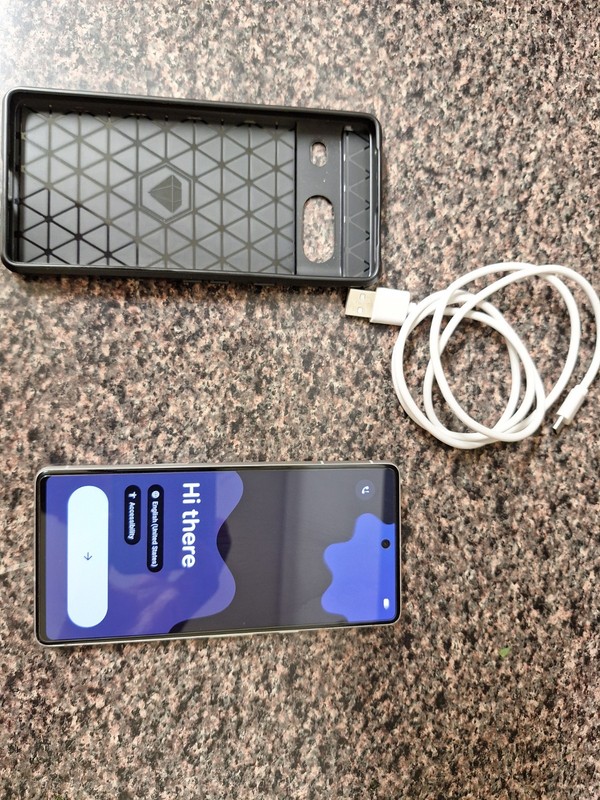 Google Pixel 7 128GB Snow White Unlocked Smartphone