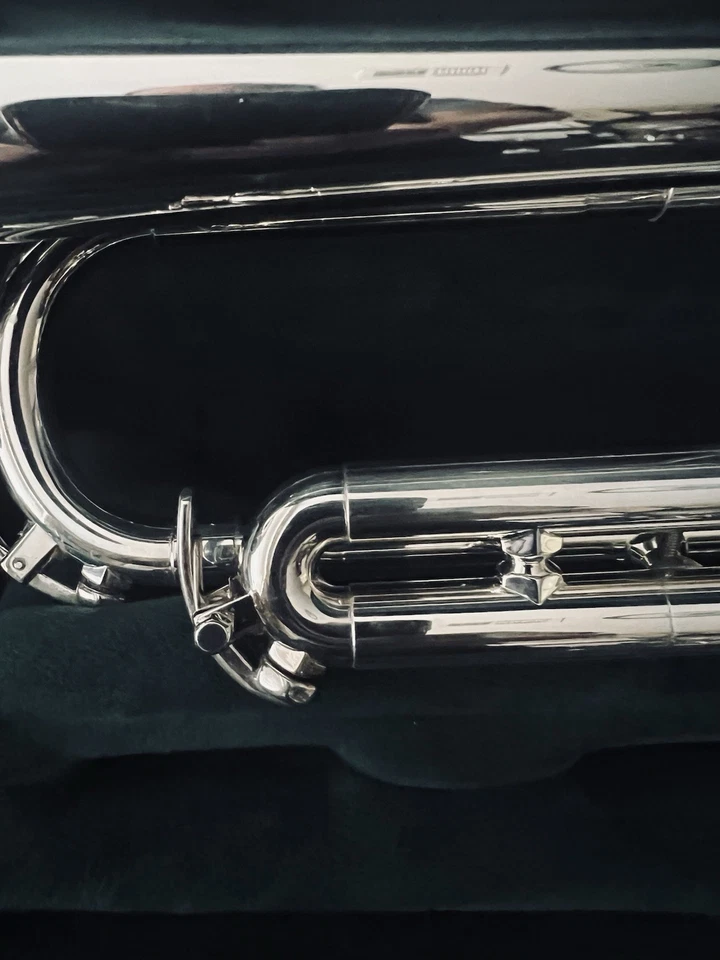 Trompeta Schilke B6 Nueva “Caja Abierta” Plateada con Estuche BAM Foto 2 de 4