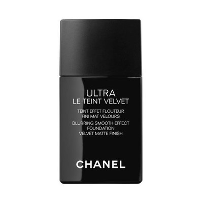 CHANEL ULTRA LE TEINT VELVET BLURRING SMOOTH-EFFECT FOUNDATION MATTE-BEIGE 30