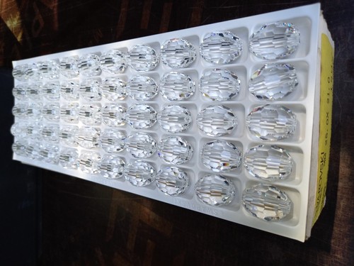 SWAROVSKI Strass Art8544 Crystal Chandelier Parts 25.41mm*20.72mm(1Hole) - Picture 3 of 9
