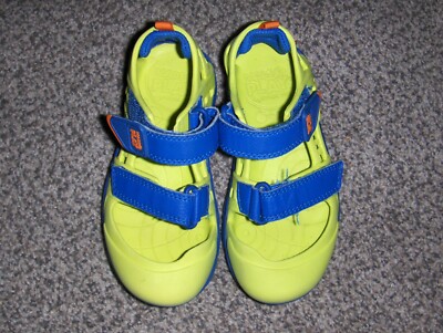 Stride Rite Phibian Made2Play Girl s Sandals Size 11 Toddler Green and Blue  