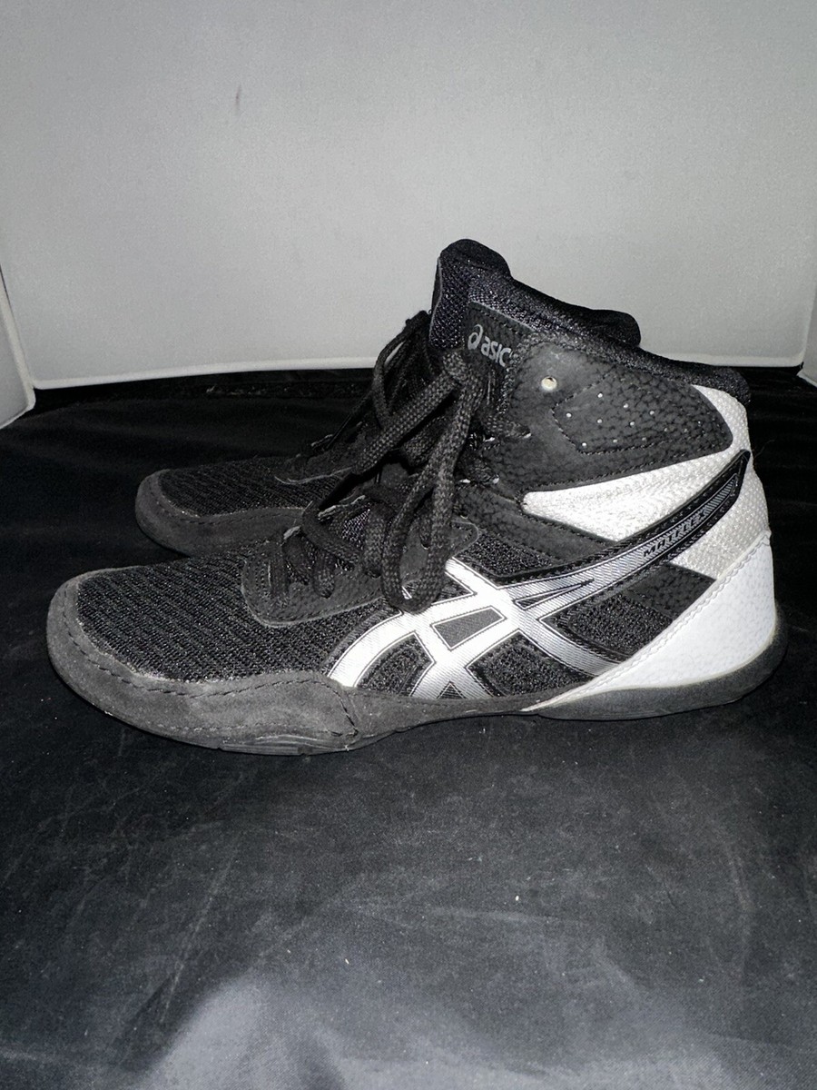 ASICS Matflex Youth Wrestling Sneakers Black Size 4 US | eBay display picture 1