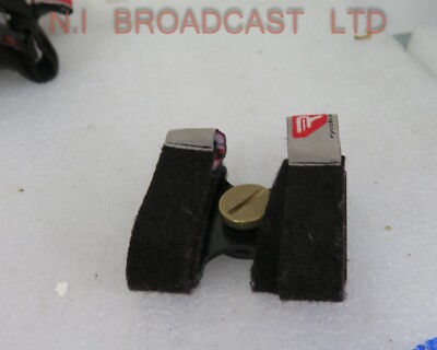 1x Rycote mic holder adapter plate