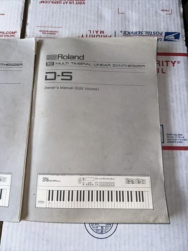 Roland D-5 Synthesizer Keyboard Original Owner's Manual EDIT & PLAY Volumes 1989 - Picture 6 of 17