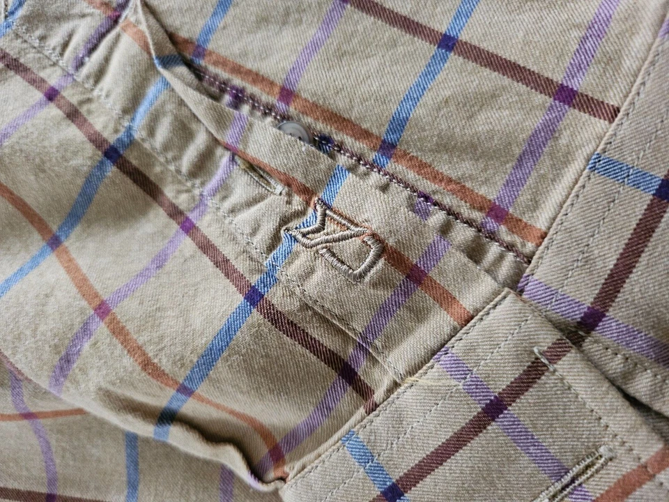 Cutter & Buck Men's Long Sleeve Button Down Shirt Sz L Tartan Orange Gold Plaid - Image 3 of 4