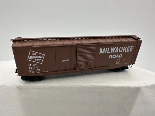 MICRO TRAINS 33100 Escala N MILWAUKEE ROAD 50' Vagón de carga de una sola puerta 12125 ¡NUEVO!! | Zustand: New