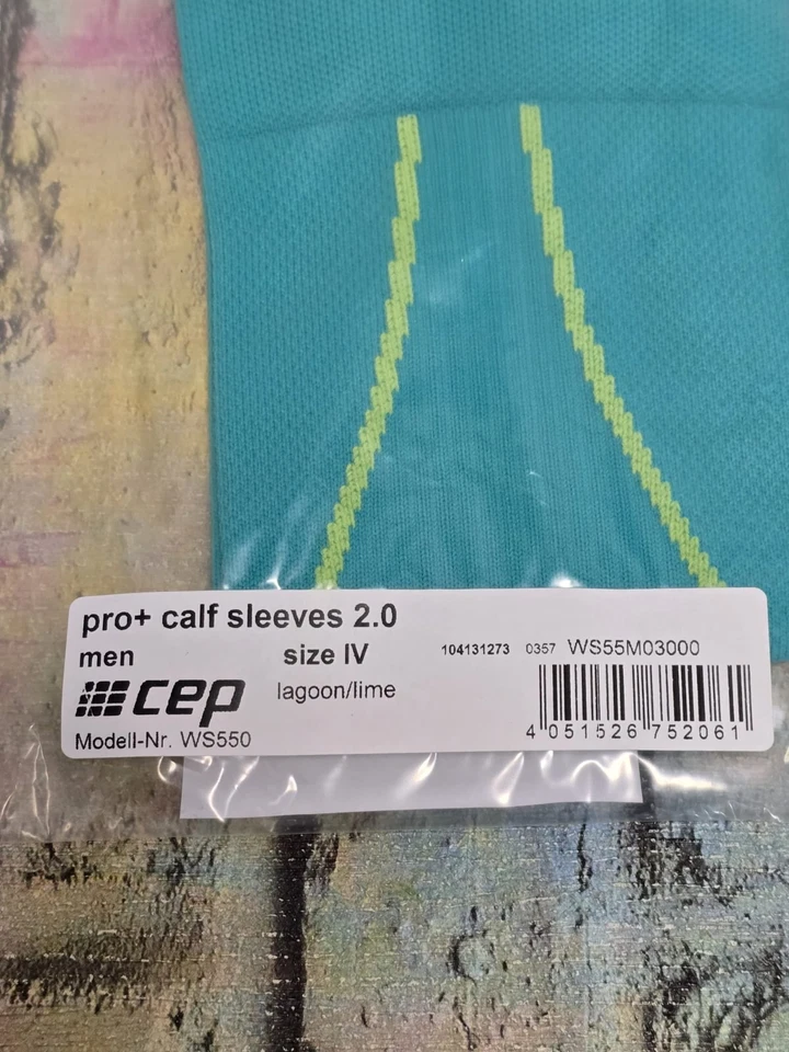 CEP Pro+Calf Sleeves 2.0 Size IV Men's 2 Pair Bundle RRP £ 70 Lagoon / Lime - Image 2 of 4