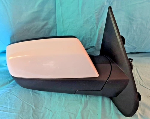 Chevrolet Silverado GMC Sierra 2014-2018 RH Passenger Side Mirror 23499416