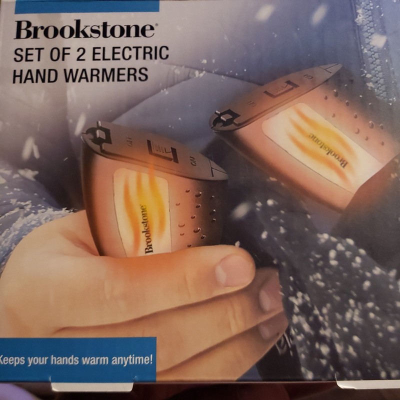 Brookstone Electric Hand Warmers NEW Set of 2 Battery Operated Quick Heating