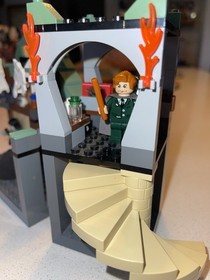 Rare Retired Lego Harry Potter Set 4752: Professor Lupin&rsquo;s Classroom