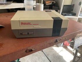 Nintendo Entertainment System NES Console Only No Cords (no Game) Tested. Read👇