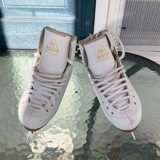 Jackson Ultima Freestyle DJ2190 Girls  Figure Skates Size 11C