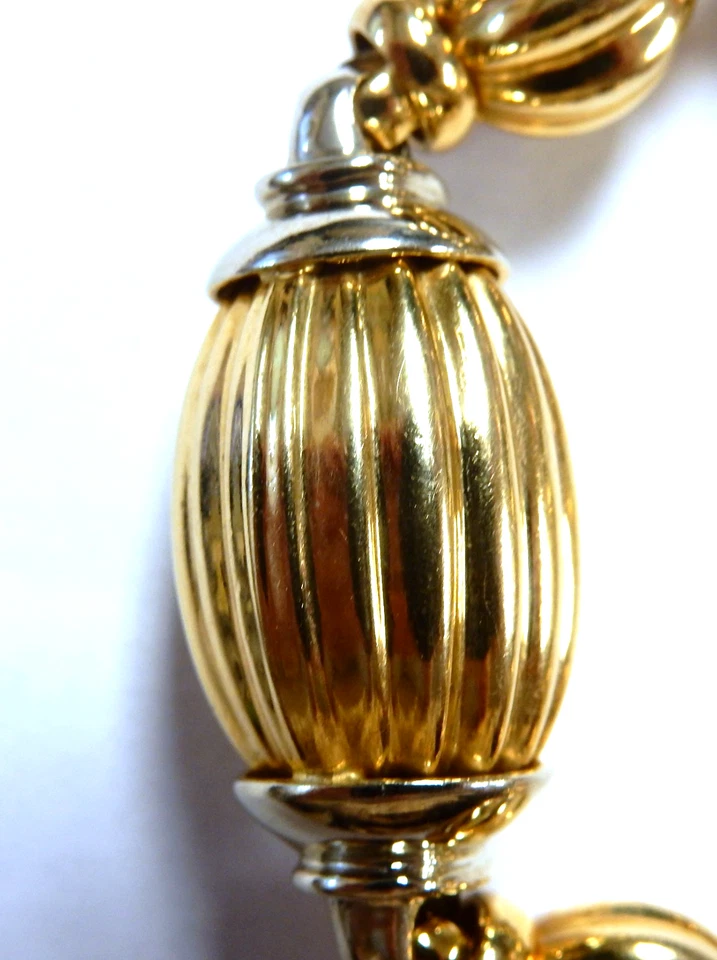 Fabulosa pulsera de 8,5 pulgadas de largo tipo cuentas de oro amarillo y blanco sólido de Italia 14K Foto 4 de 4