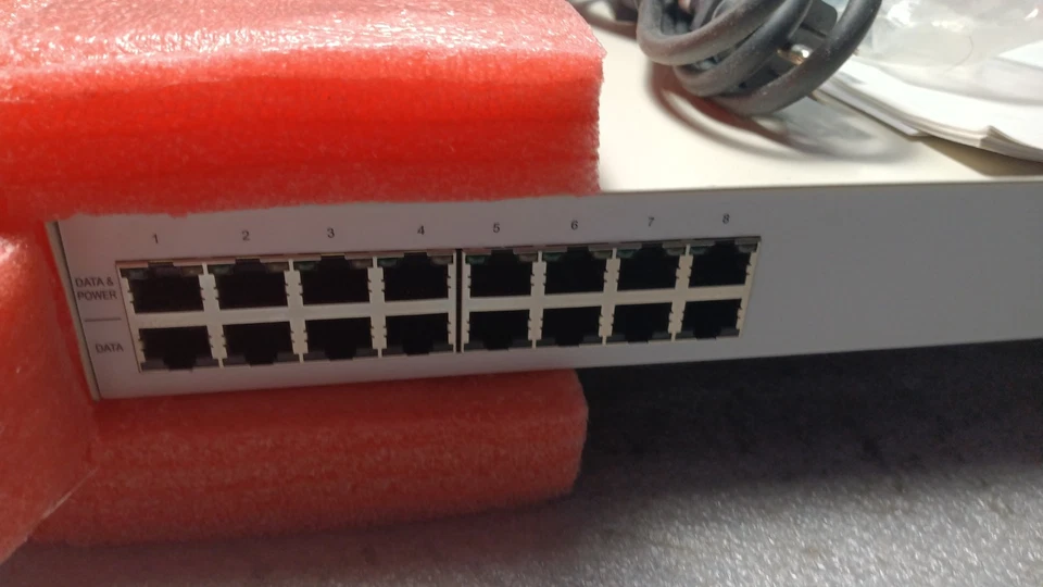 Axis POE 370U POE370U-480-8A-R PoE Midspan 8 Port Ethernet Switch - Image 3 of 3