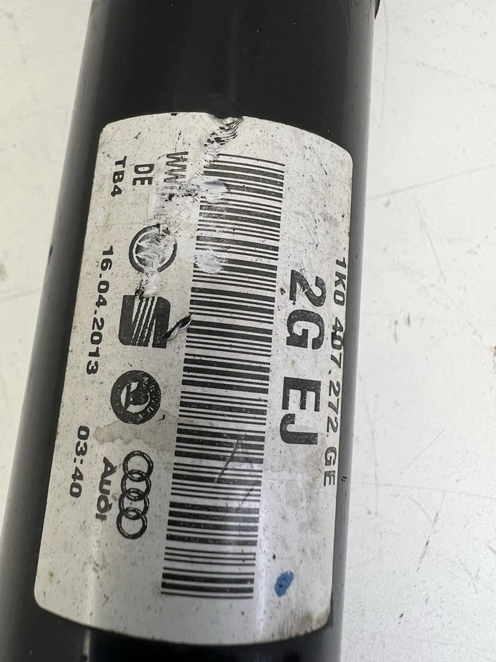 Eje delantero derecho Volkswagen Golf 2010-2013 OEM. Foto 3 de 4