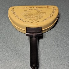 Mirro Yellow Non-Stick Metal Omelet Pan Doubl...