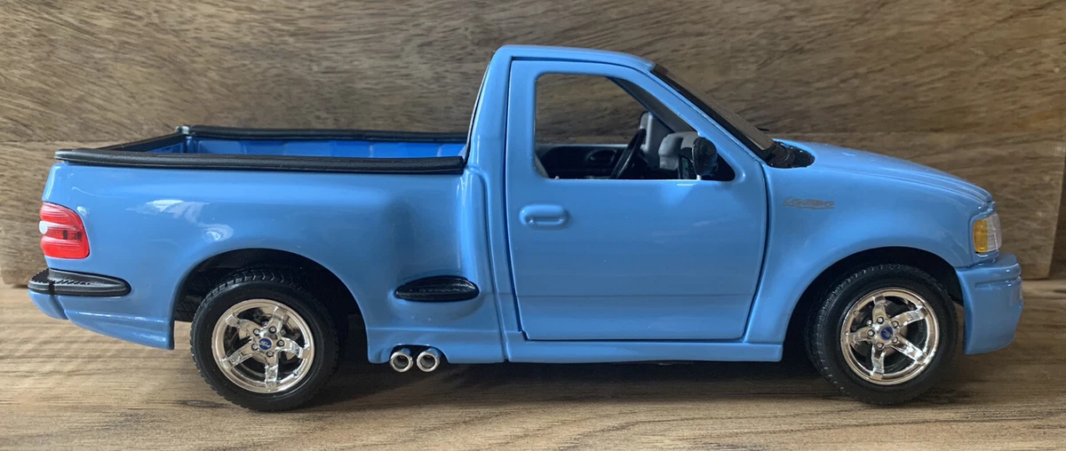 Ford F1 SVT Lightning Pickup Truck American Muscle RARE Azul claro lobo lightning svt Ford F1 SVT Lightning Pickup Truck American Muscle RARE Azul claro