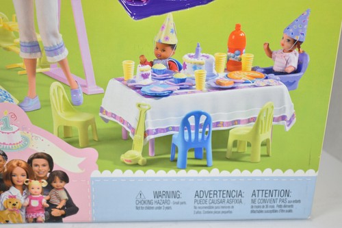 Mattel BARBIE HAPPY FAMILY BABY'S 1° PRIMO COMPLEANNO SET GIOCATTOLO NUOVO CON SCATOLA SIGILLATO SENZA SCATOLA - Foto 5 di 10