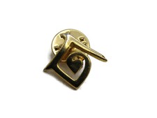 Vintage Letter L Initial Heart Lapel Pin Gold Tone Cursive Script Love Brooch