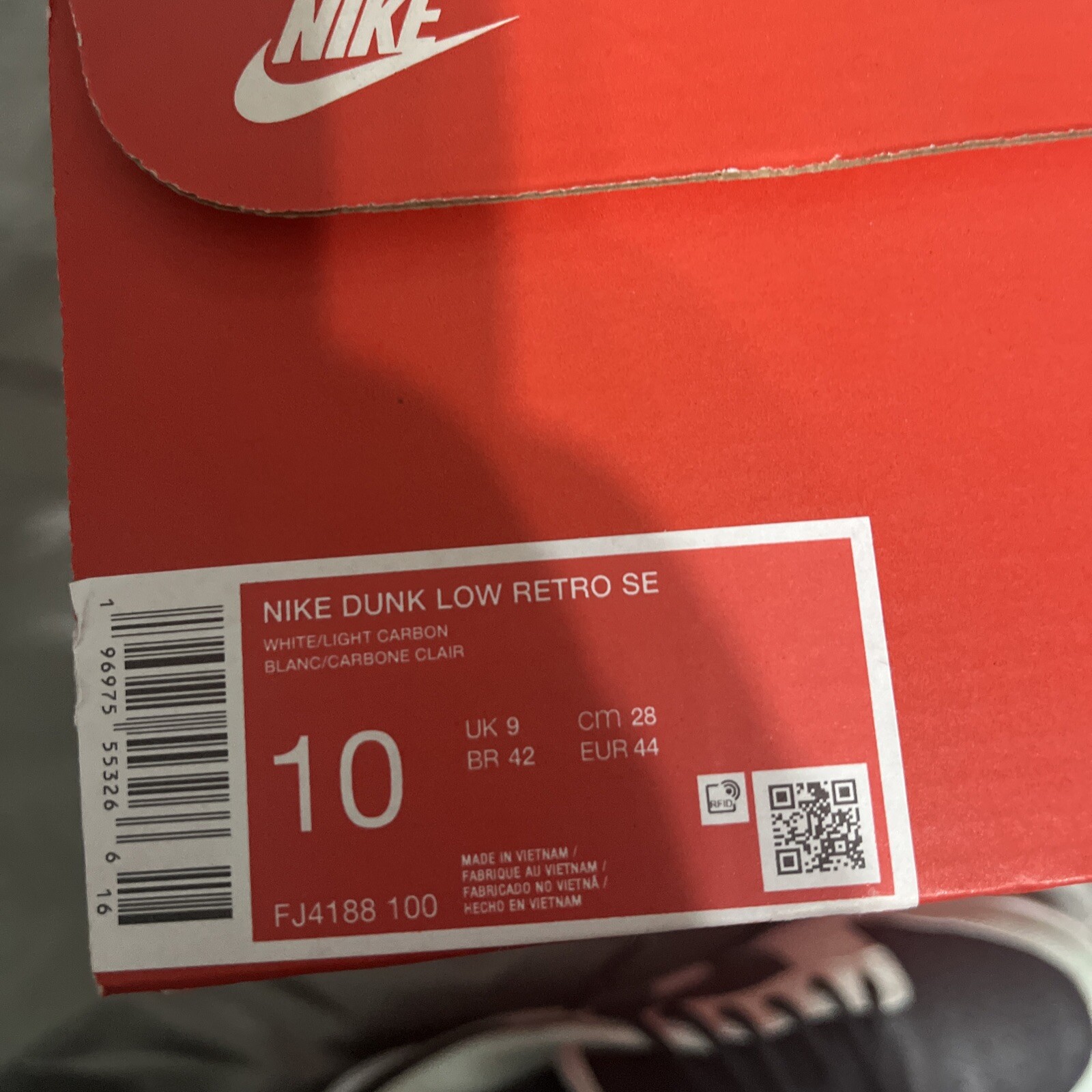 Mint Dunks - image 9