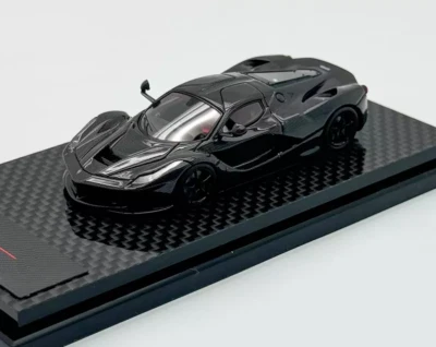 ミニカー DMH 1/64 Ferrari LaFerrari Aperta DMH 1:64 Black Full Carbon Laferrari Aperta Sports Model