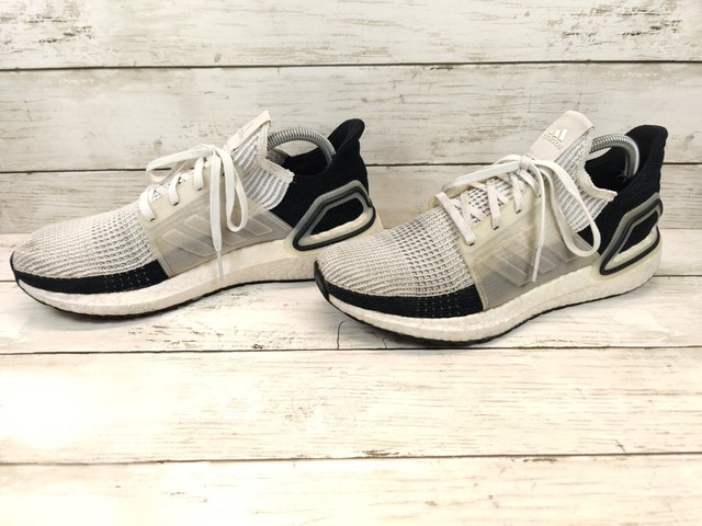8.5 - adidas UltraBoost 19 Panda 2019 