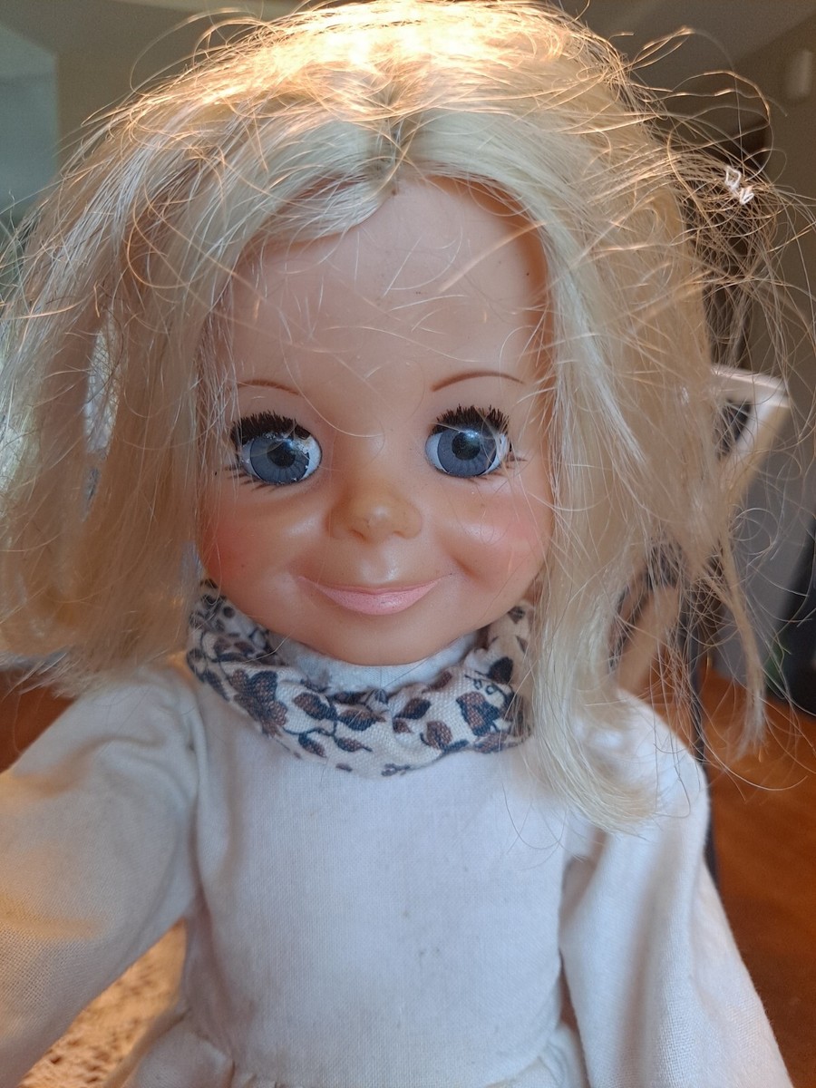 Vintage Velvet Doll by Ideal Growing Hair Working - Crissy Family