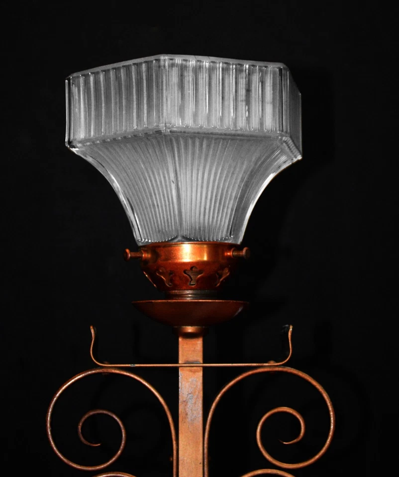 Fine copper brass Edwardian French art deco 1910 desk lamp rare holophane shade - Image 3 of 4