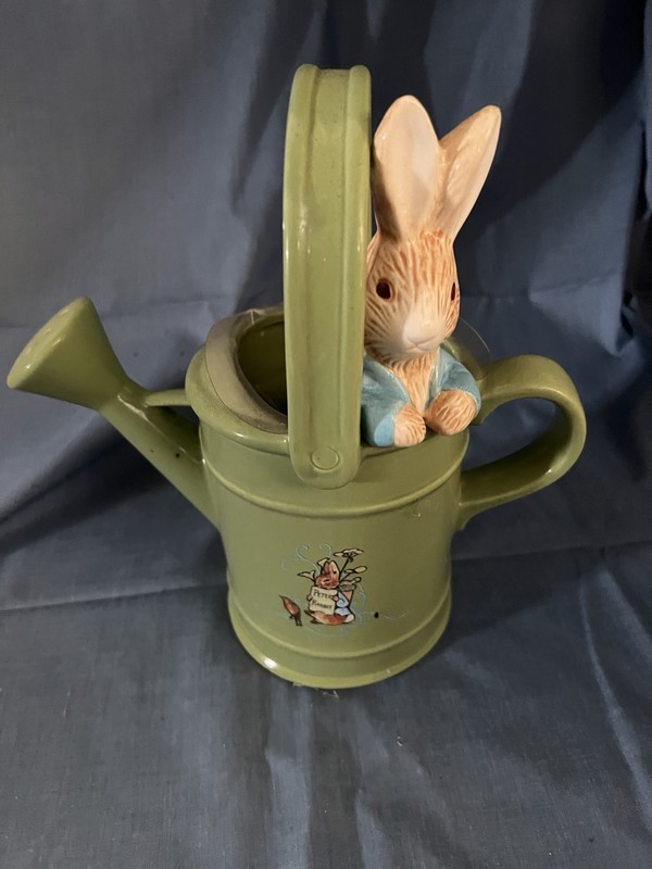 Beatrix Potter 1999 Peter Rabbit Watering Can Green Ceramic Easter Decor
