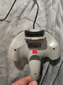 Lot of 7 Nintendo 64 & 1 NES VINTAGE Controllers.NES Controller In Untested