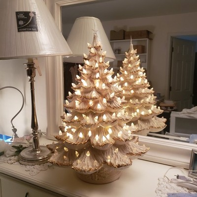 VTG 1979 Nowells Molds Ceramic Christmas Tree 27inch Tall