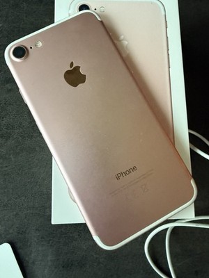org. Apple iPhone 7 128GB Roségold ohne Simlock  in Originalverpackung TOP