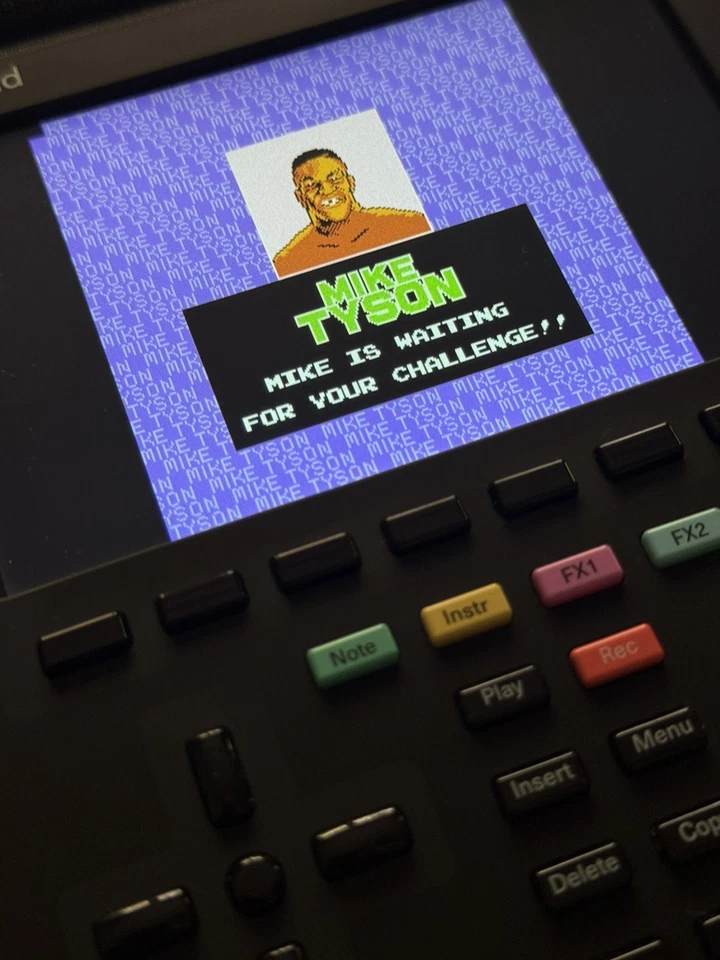 Polyend Tracker Mini + new 64gb micro sd + many samples and packs - Image 3 of 4