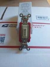 Legrand PS20AC1IL 20 Amp 120/277V Industrial Extra Heavy-Duty Specification G...