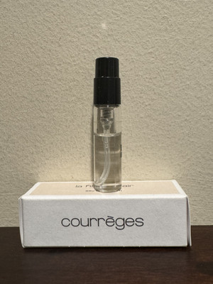 Courreges  la fille de l  air  Eau De Parfum Perfume Sample 1.5 ml / 0.05 oz New
