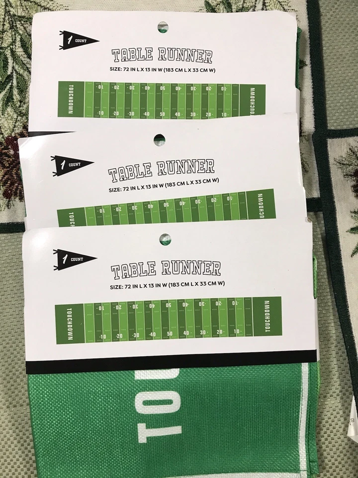 Suministros de fiesta de puerta trasera familiar de fútbol (lote) Foto 2 de 4