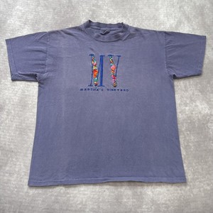 T-shirt vintage 1996 enclume douce comme un raisin cropped Martha's T-shirt vintage 1996 enclume douce comme un raisin cropped Martha's