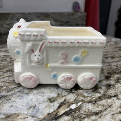 Vintage MCM Baby/Nursery Ceramic Train Planter Great Condition No Chipping