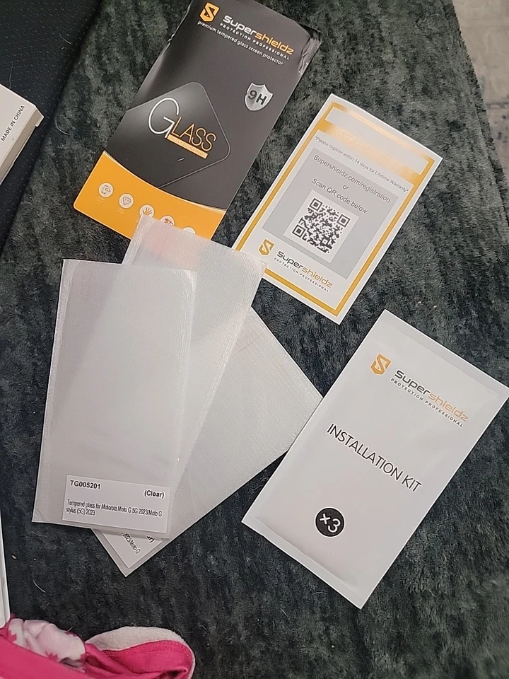 Protector de pantalla de vidrio templado Super Shield para Motorola Moto G 5G paquete de 3 Foto 2 de 2