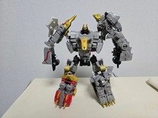 Transformers Core Volcanicus Spielzeug Actionfigur gebraucht
