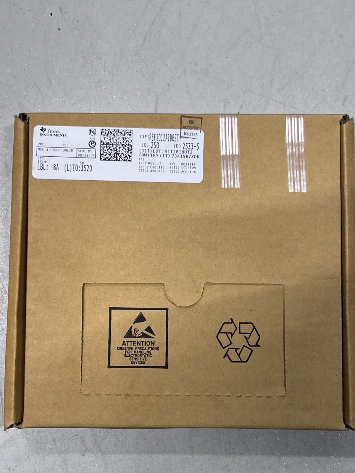 250pcs Ref3012aidbzt r30a in original box no quantity doable